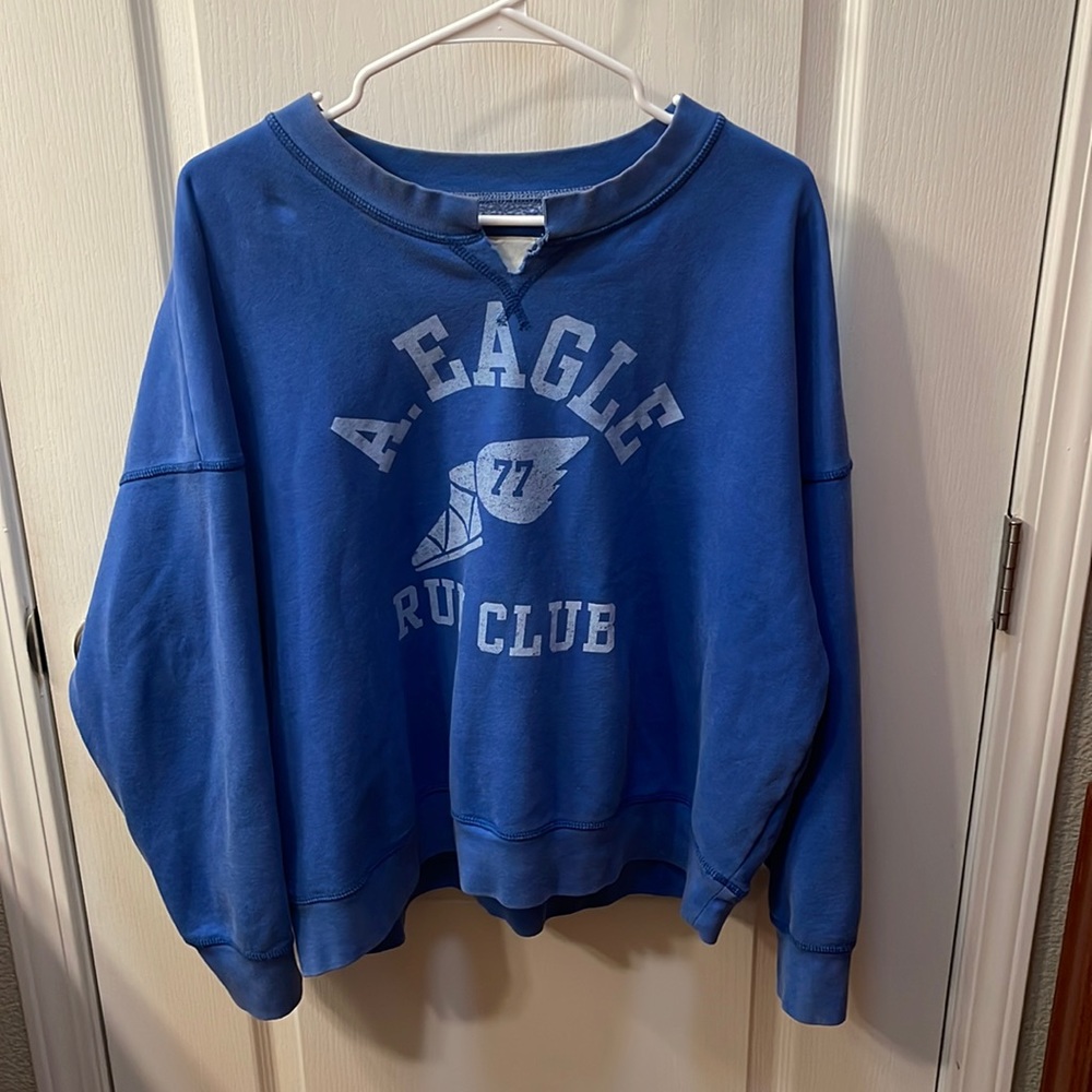 American Eagle crewneck
